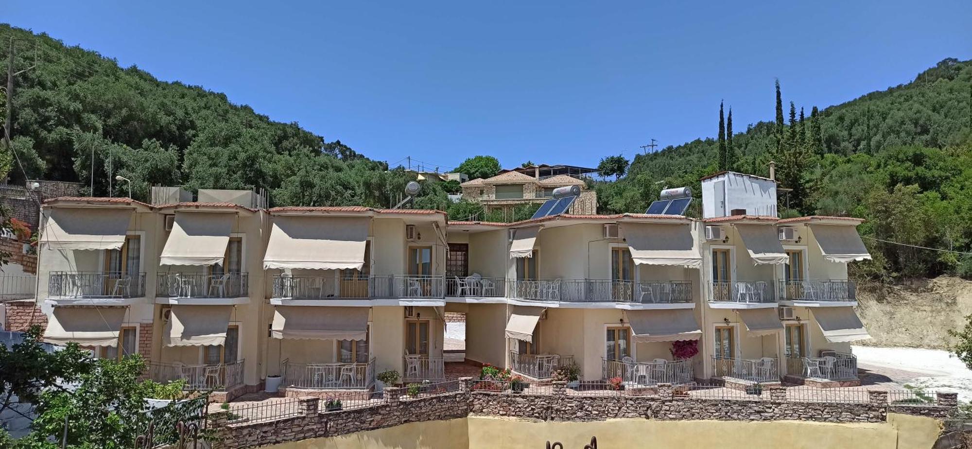 Fountas Studios Parga Buitenkant foto